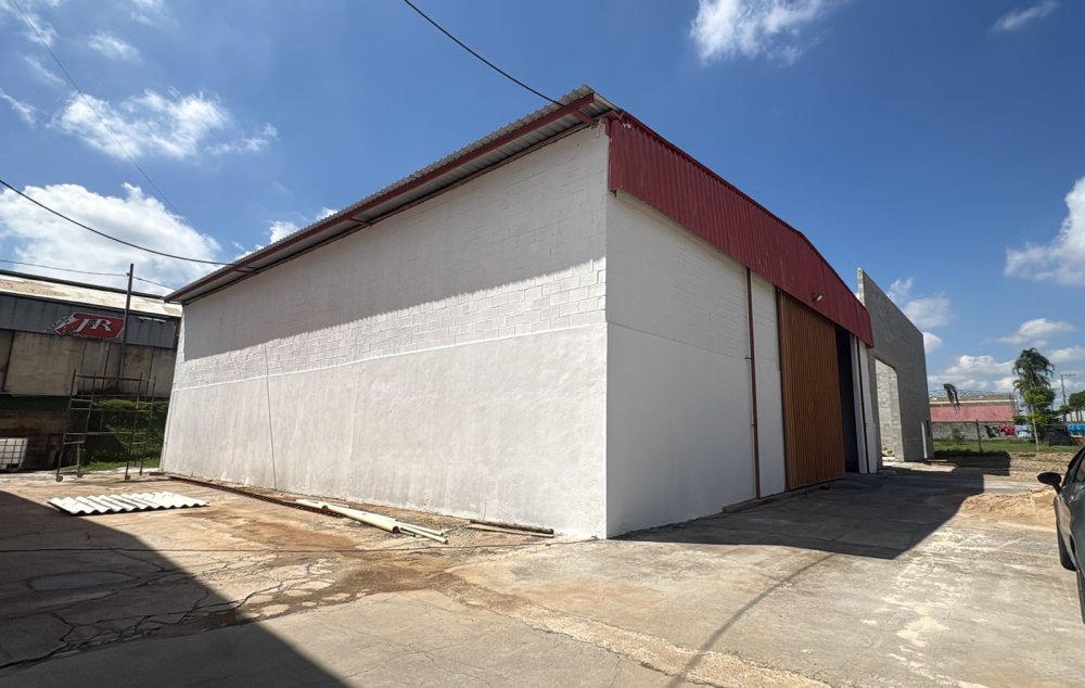 Galpão 04 em condomínio com 400 m² na Zona Industrial de Sorocaba — imagem 2