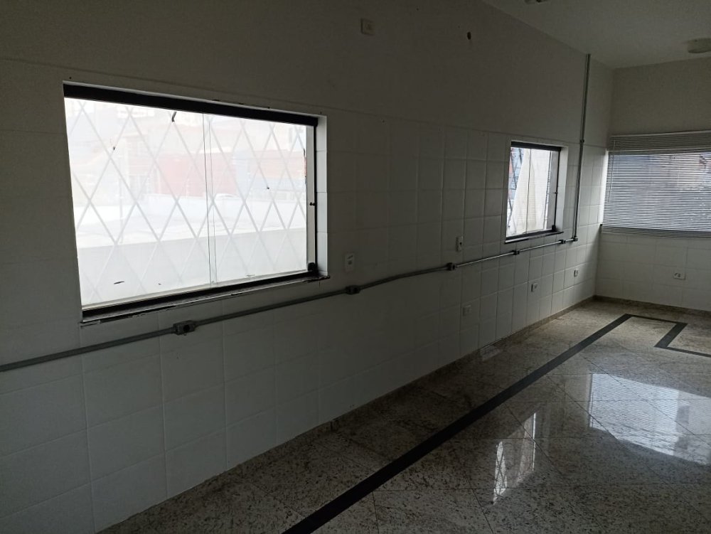 Salão comercial de 200 m² para locação no Centro de Sorocaba — imagem 2