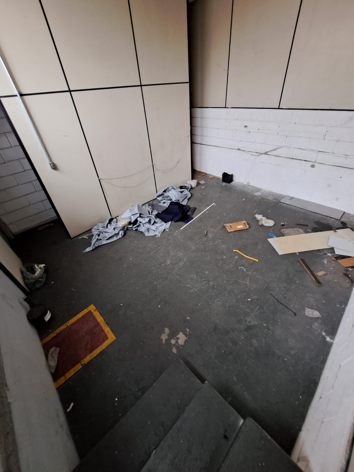 Galpão de 273 m² na Av. Capitão Bento Mascarenhas Jequitinhonha — Sorocaba — imagem 3