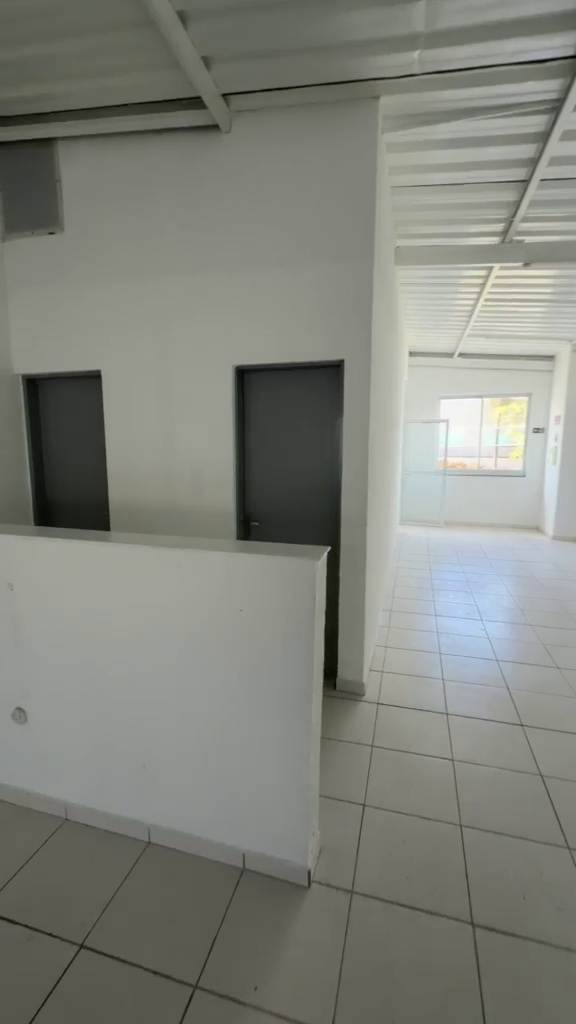 Prédio comercial com 450 m² na Avenida São Paulo — imagem 3