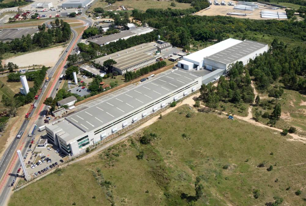 Galpão industrial para locação na Avenida Jerome Case, 2400 - Sorocaba