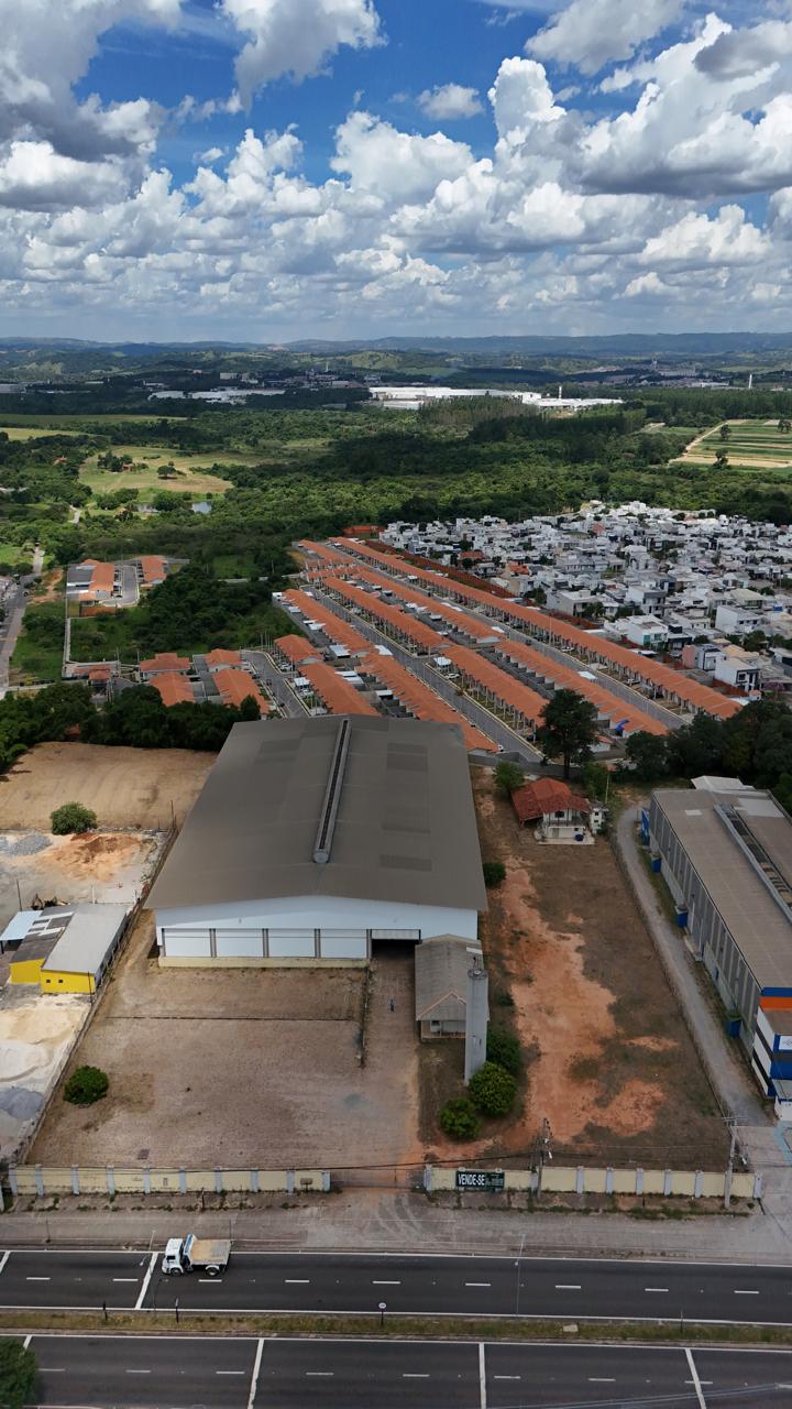 Galpão e terrenos à venda no Cajuru do Sul — Lotes 4, 5, 6, 8 e 9