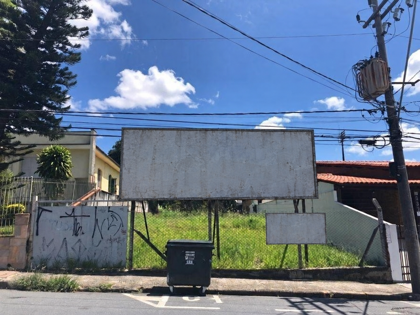 Terreno comercial de 432,50 m² para locação no Jardim Santa Rosália