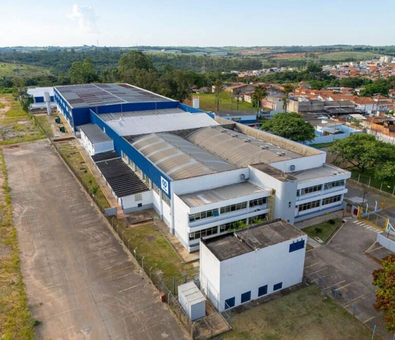 Galpão industrial reformado para locação em Sorocaba