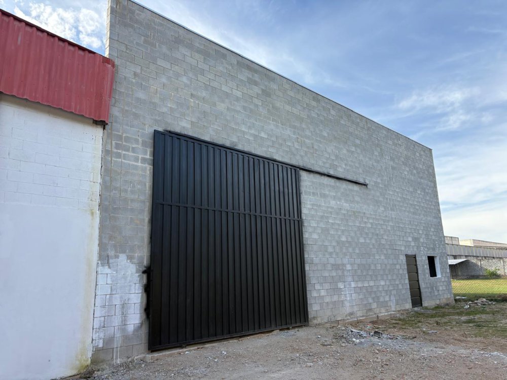 Galpão novo com 400 m² na Zona Industrial de Sorocaba
