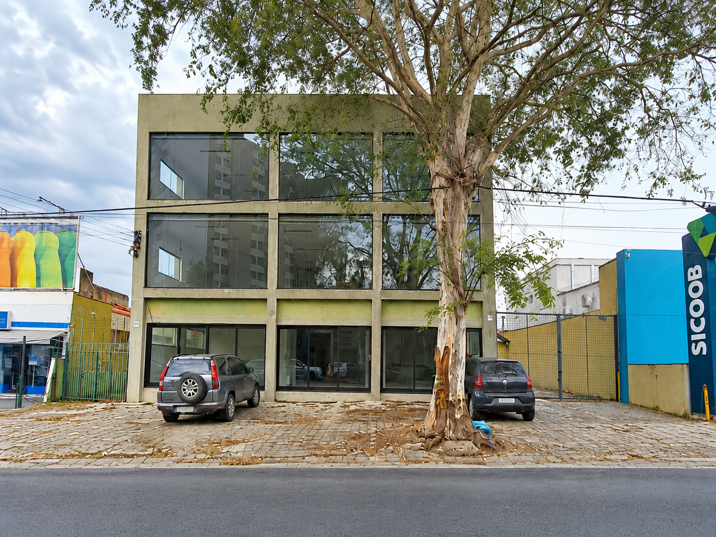 Prédio com 572 m² para locação em Jardim Vergueiro